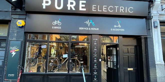 Parasit ugunstige Hold op Pure Electric to open 15th UK retail store selling e-bikes and e-scooters |  Community | micromobilitybiz